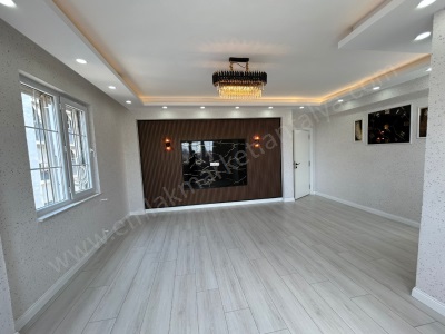 Sedir De Arakat Asansörlü İçi Yenilenmiş 2+1 Satılık Daire Muratpaşa Mah