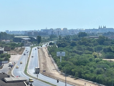 Antalya Turizm Yolu Caddesi Üzeri Deniz Orman Manzaralı 2+1 Satılık Daire Muratpaşa Güzeloba Mah