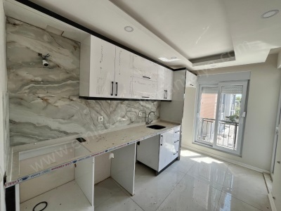 Ayrı Mutfaklı Katta Geniş Kullanışlı Sıfır 2+1 Satılık Daire Kepez Demirel Mah