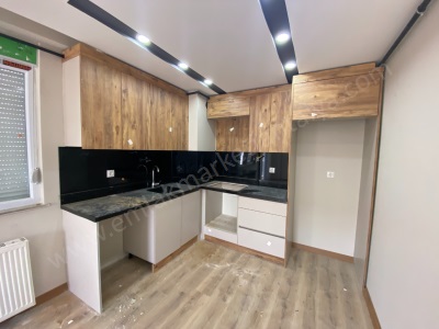 Şehrin Merkezinde Yatırıma Uygun Doğalgazlı Kombili Sıfır Ler 1+1 Satılık Daire Muratpaşa Yüksekalan Mah