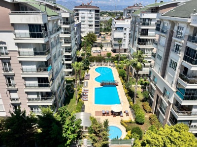 Lara Çağlayanda 4 Cepheli Balkonlu 3+1 Ayrı Mutfaklı Asansörlü Denize 10 Dk Satılık Daire Muratpaşa Çağlayan Mah