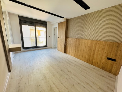 Meydankavağında Yerden Isıtmalı Çift Banyolu Sıfır 3+1 Satılık Daire Muratpaşa Meydankavağı Mah