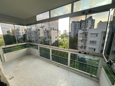 Site İçi Deniz Kenarına 5 Dk Yürüme Mesafesinde Bakımlı 3+1 Satılık Daire Muratpaşa Fener Mah