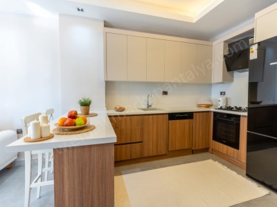 Göçerler Mahallesi Nde Site İçerisinde Havuzlu Güvenlikli Lüks Ler 1+1 Satılık Daire Kepez Mah