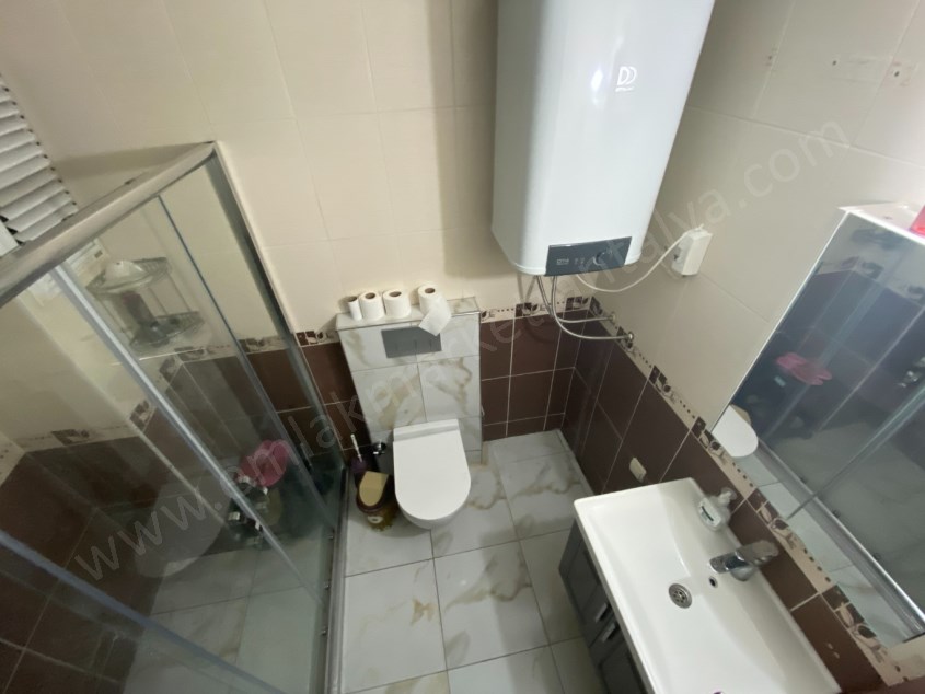 MEYDANKAVAĞINDA 12.CADDE YAKINI 2+1 ÖNÜ AÇIK DAİRE