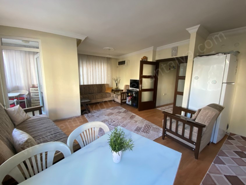 MEYDANKAVAĞINDA 12.CADDE YAKINI 2+1 ÖNÜ AÇIK DAİRE
