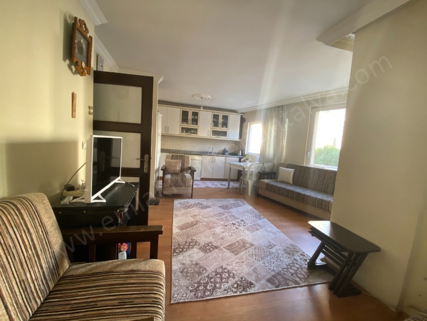 MEYDANKAVAĞINDA 12.CADDE YAKINI 2+1 ÖNÜ AÇIK DAİRE