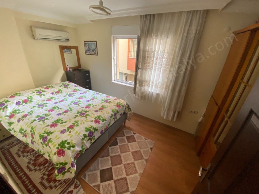 MEYDANKAVAĞINDA 12.CADDE YAKINI 2+1 ÖNÜ AÇIK DAİRE