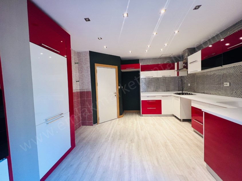 350 M² İÇİNDE MÜSTAKİL 4+1