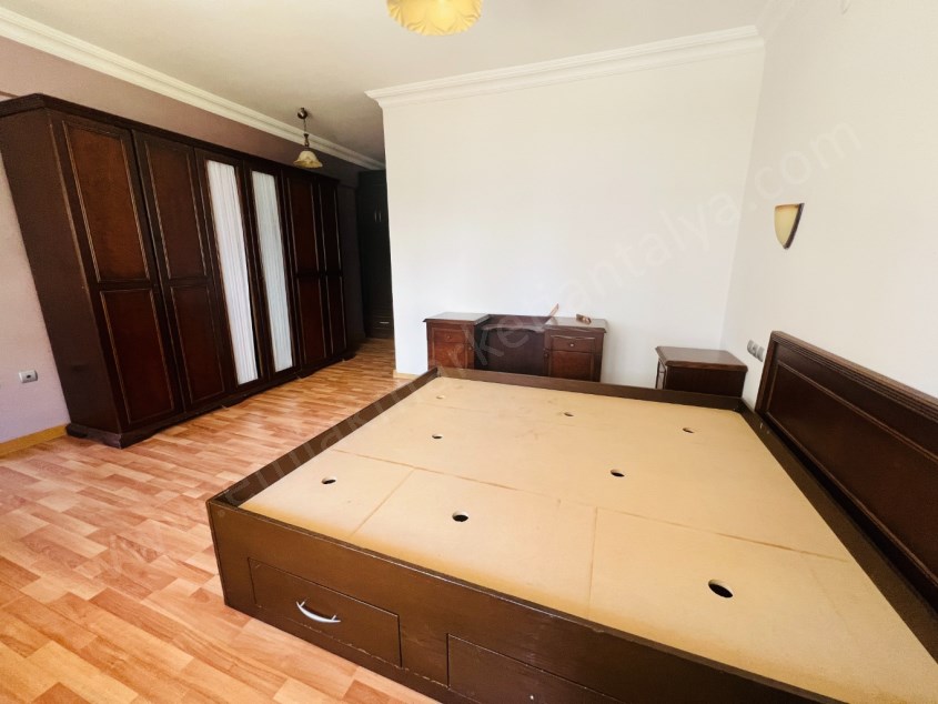 350 M² İÇİNDE MÜSTAKİL 4+1