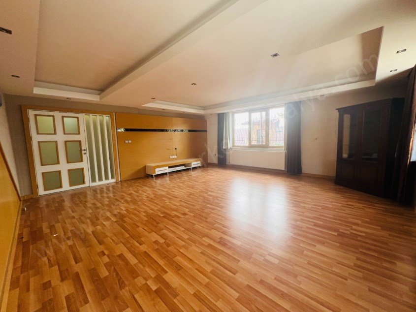 350 M² İÇİNDE MÜSTAKİL 4+1