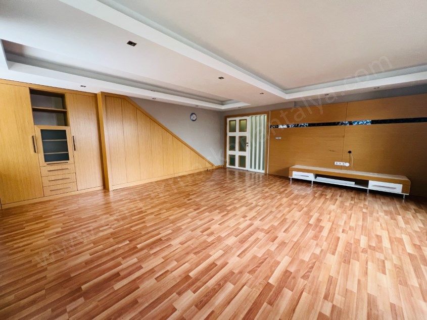 350 M² İÇİNDE MÜSTAKİL 4+1