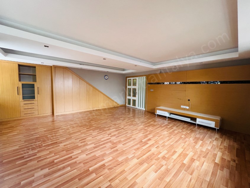 350 M² İÇİNDE MÜSTAKİL 4+1