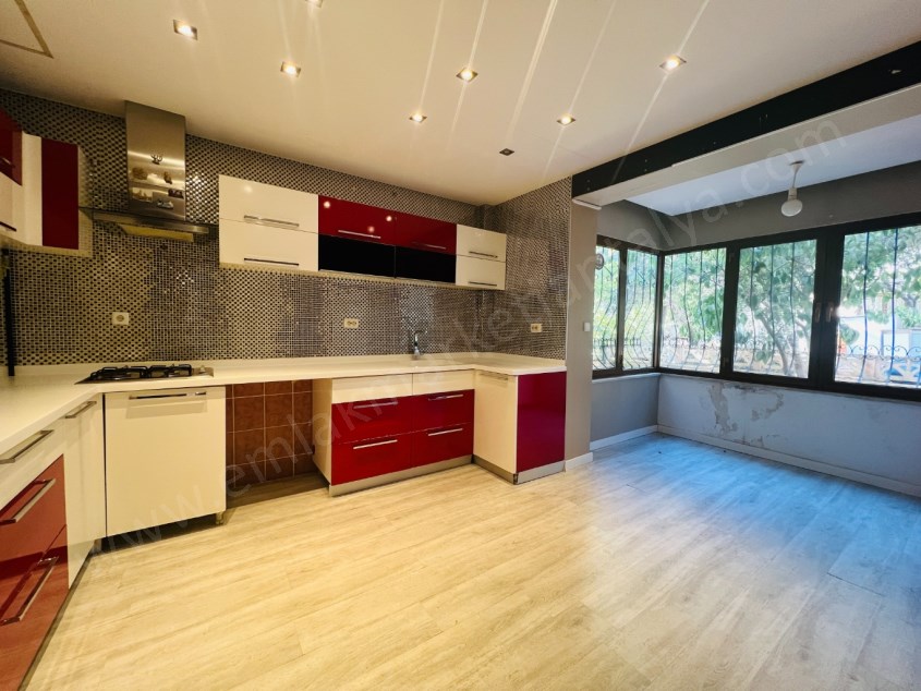 350 M² İÇİNDE MÜSTAKİL 4+1