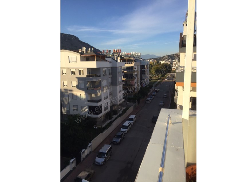 LİMAN MAHALLESİNDE DENİZE YÜRÜME MESAFESİNDE ASANSÖRLÜ 3+1 DUBLEKS