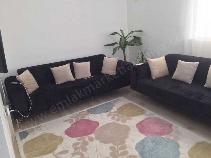 LİMAN MAHALLESİNDE DENİZE YÜRÜME MESAFESİNDE ASANSÖRLÜ 3+1 DUBLEKS