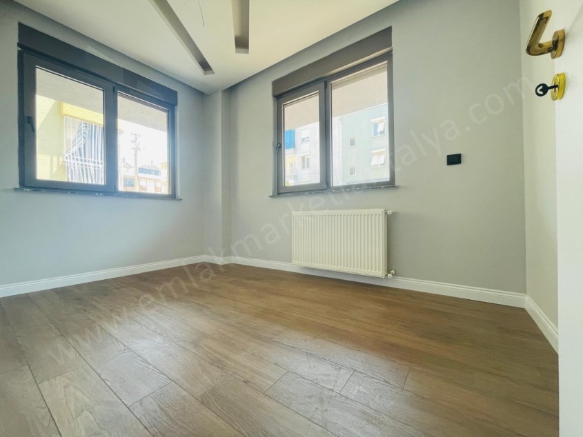 ETİLER MAHALLESİNDE ASANSÖRLÜ DOĞALGAZLI ULTRA LÜKS SIFIR DAİRELER