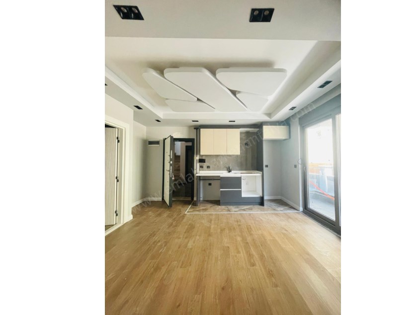 ETİLER MAHALLESİNDE ASANSÖRLÜ DOĞALGAZLI ULTRA LÜKS SIFIR DAİRELER