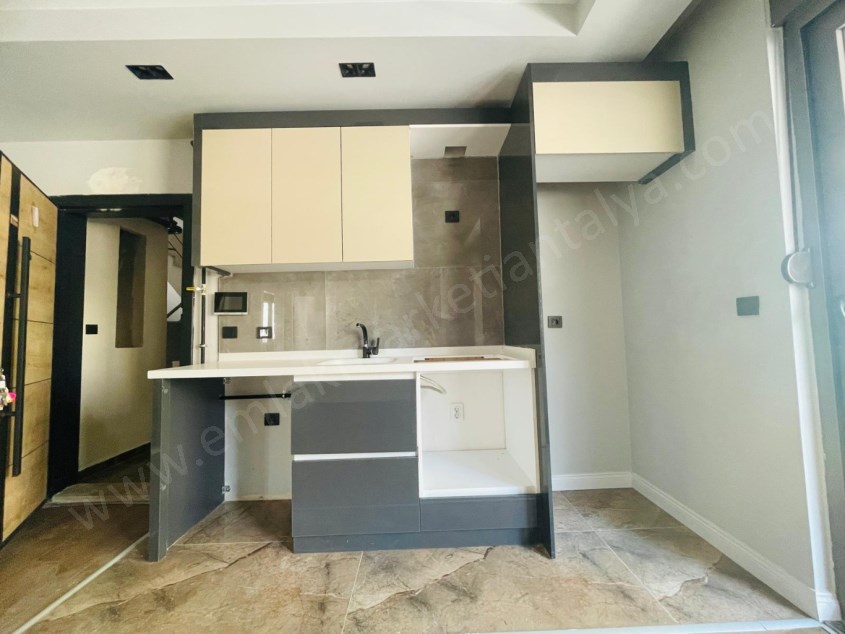 ETİLER MAHALLESİNDE ASANSÖRLÜ DOĞALGAZLI ULTRA LÜKS SIFIR DAİRELER