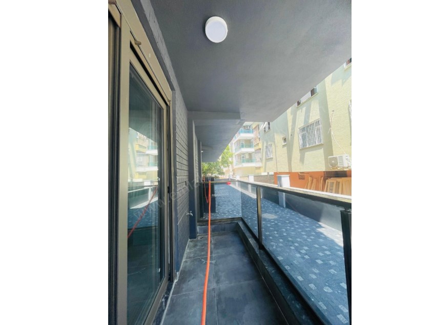 ETİLER MAHALLESİNDE ASANSÖRLÜ DOĞALGAZLI ULTRA LÜKS SIFIR DAİRELER