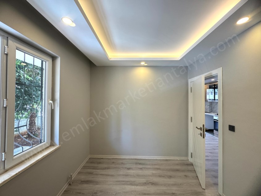 MEYDANKAVAĞINDA FULL YAPILI GENİŞ 3+1 FIRSAT DAİRE