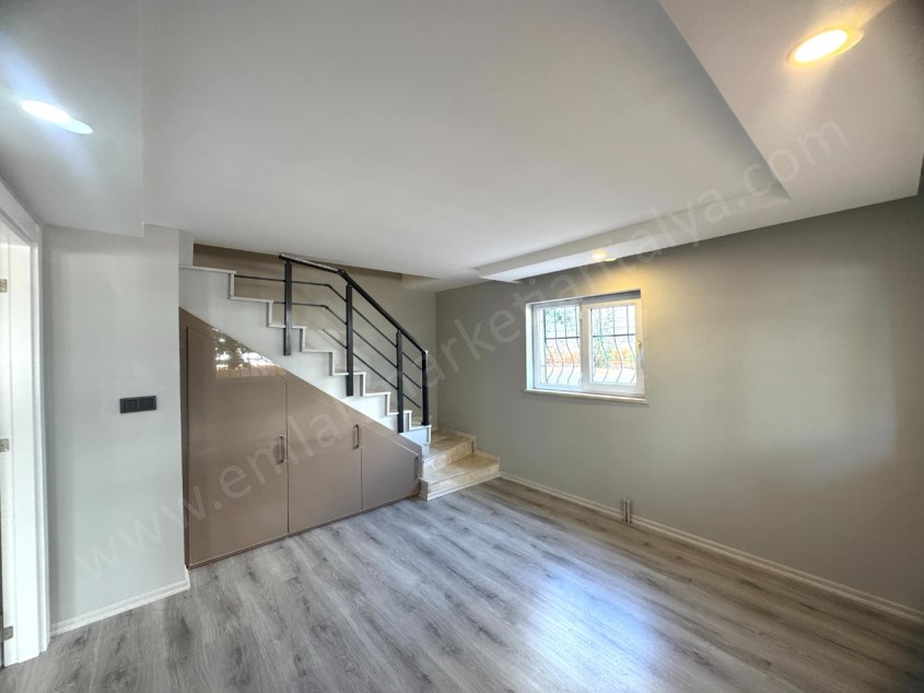 MEYDANKAVAĞINDA FULL YAPILI GENİŞ 3+1 FIRSAT DAİRE