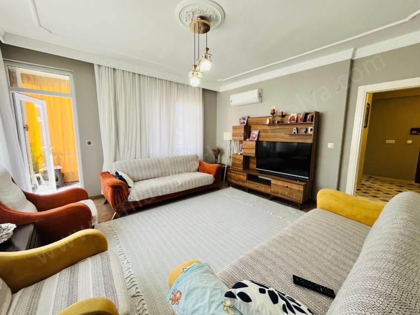 İÇİ FULL YAPILI GÜNEY CEPHE ASANSÖRLÜ FIRSAT ARAKAT 2+1