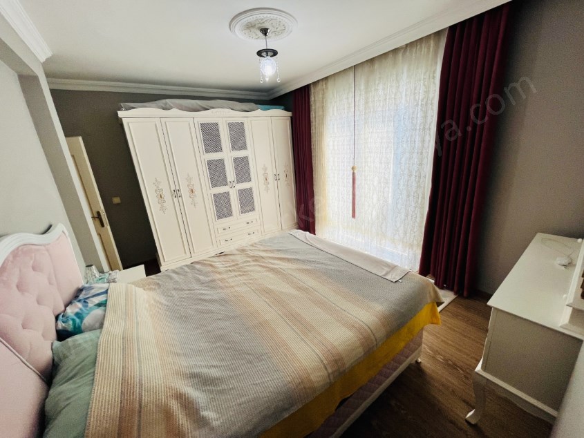 İÇİ FULL YAPILI GÜNEY CEPHE ASANSÖRLÜ FIRSAT ARAKAT 2+1