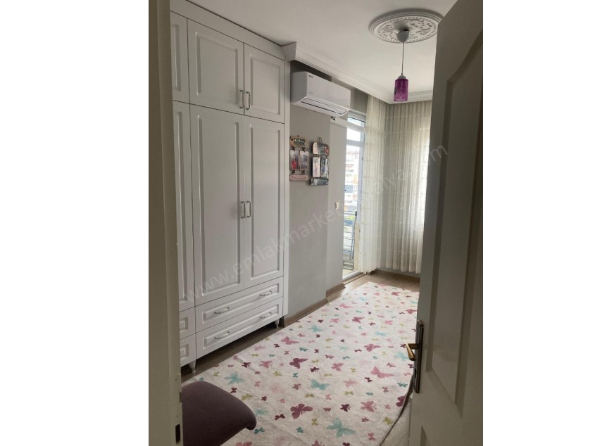 İÇİ FULL YAPILI EBEVEYN BANYOLU ASANSÖRLÜ FIRSAT ARAKAT 2+1