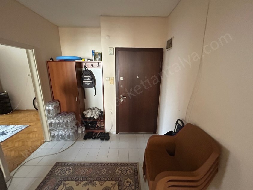 KONYAALTI CADDESİNE 2 SOKAK MESAFEDE, GENİŞ. ASANSÖRLÜ, KATTA 3+1
