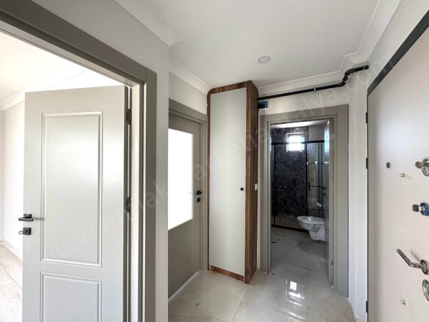 GÜVENLİK MAHALLESİNDE KATTA SIFIR 2+1 FIRSAT DAİRE