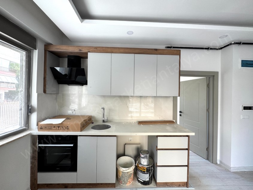 GÜVENLİK MAHALLESİNDE 1+1 GENİŞ KULLANIŞLI SATILIK DAİRE