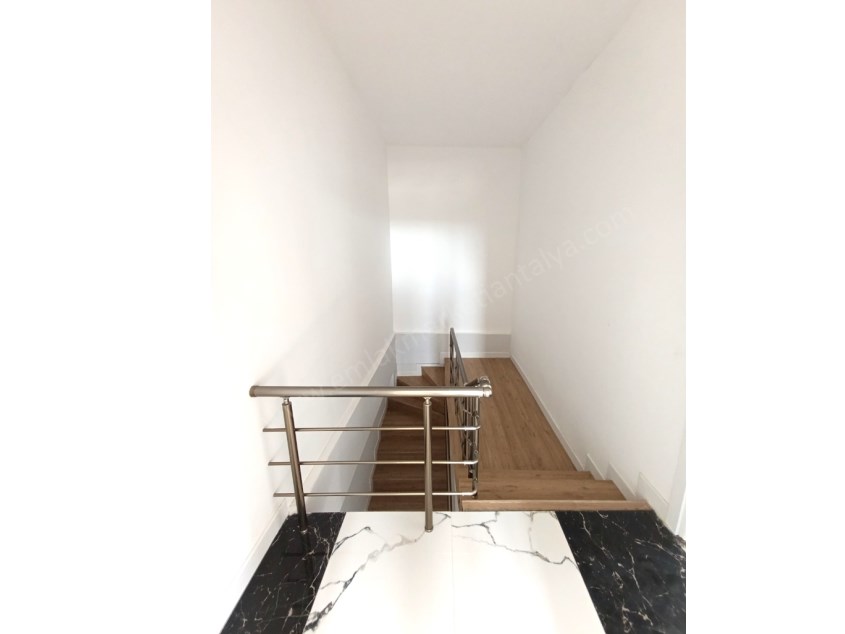 ŞELALEDE 200 M² , 4+1 MUHTEŞEM, MANZARALI SIFIR DUBLEKS DAİRE  