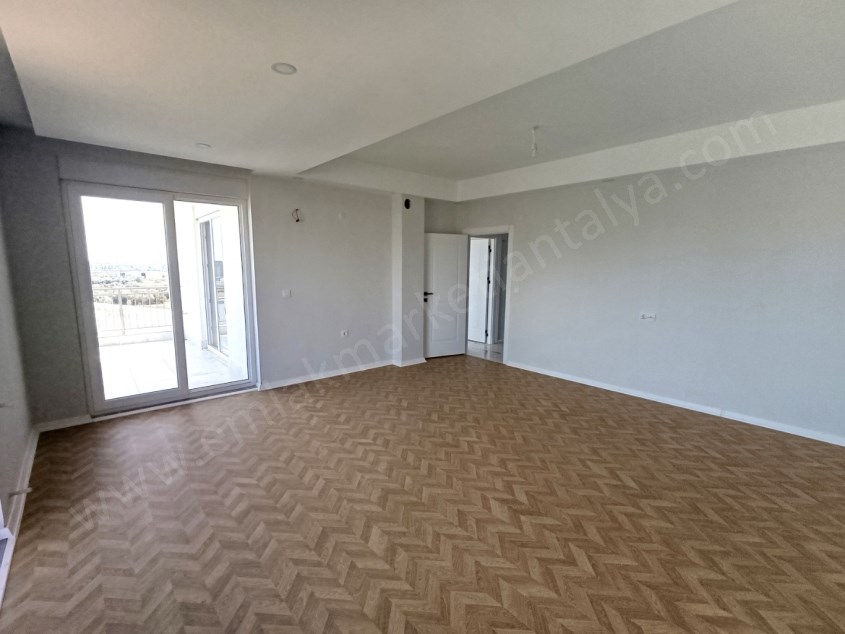 ŞELALEDE 200 M² , 4+1 MUHTEŞEM, MANZARALI SIFIR DUBLEKS DAİRE  
