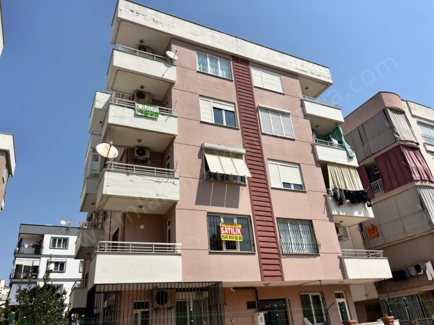 ASANSÖRLÜ AYRI MUTFAKLI DOĞALGAZ KAPIDA 3 BALKON 2 WC