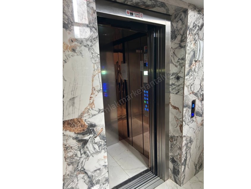 GÜZELOBADA DENİZE YAKIN TADİLATLI 3+1 DAİRE 