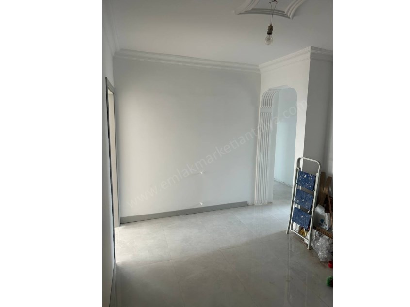 GÜZELOBADA DENİZE YAKIN TADİLATLI 3+1 DAİRE 