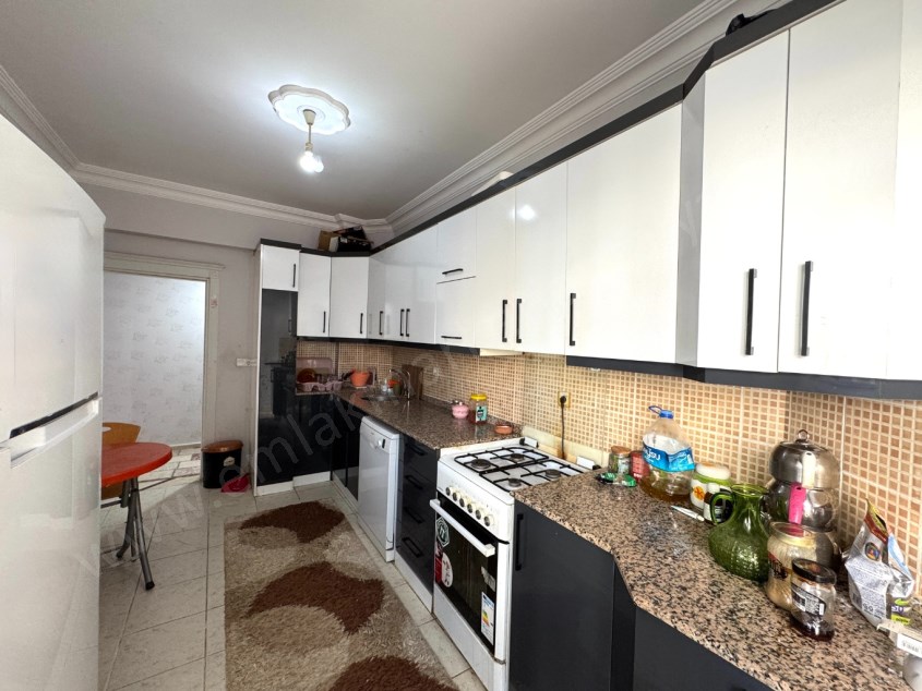  DEMİREL MAHALLESİNDE TRAMVAY YAKINI MASRAFSIZ FIRSAT 3+1 ARAKAT DAİRE