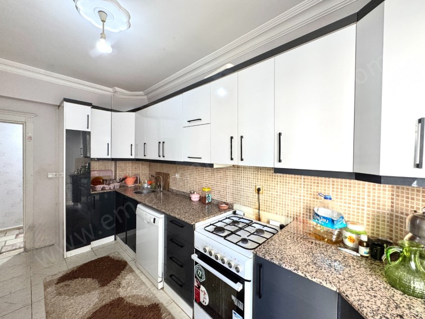  DEMİREL MAHALLESİNDE TRAMVAY YAKINI MASRAFSIZ FIRSAT 3+1 ARAKAT DAİRE