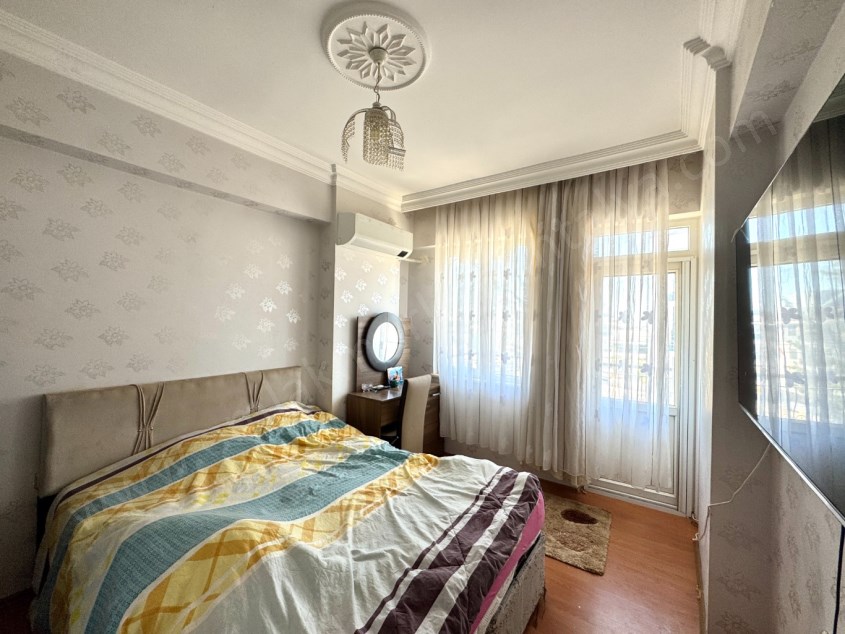  DEMİREL MAHALLESİNDE TRAMVAY YAKINI MASRAFSIZ FIRSAT 3+1 ARAKAT DAİRE