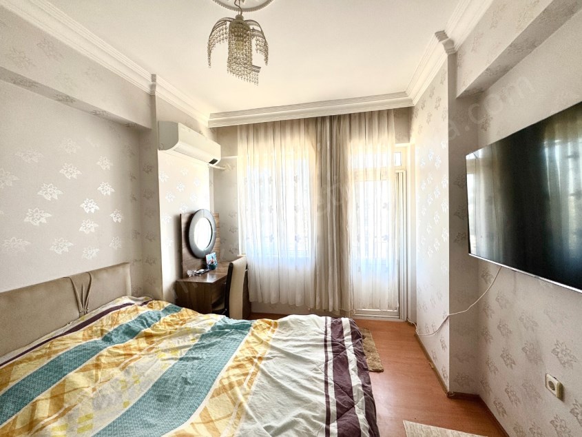  DEMİREL MAHALLESİNDE TRAMVAY YAKINI MASRAFSIZ FIRSAT 3+1 ARAKAT DAİRE