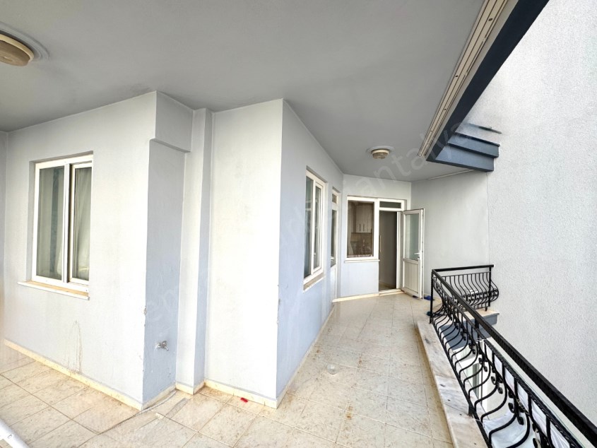  DEMİREL MAHALLESİNDE TRAMVAY YAKINI MASRAFSIZ FIRSAT 3+1 ARAKAT DAİRE