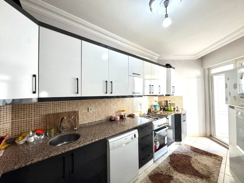  DEMİREL MAHALLESİNDE TRAMVAY YAKINI MASRAFSIZ FIRSAT 3+1 ARAKAT DAİRE