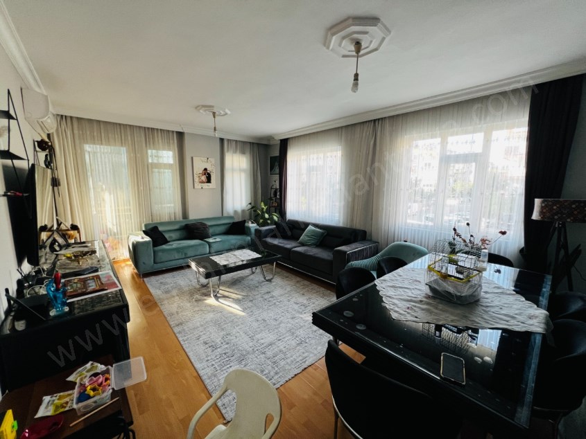 YENİ MAHALLEDE TOPLU ULAŞIMA YAKIN GENİŞ KULLANIŞLI 3+1 ARAKAT DUBLEKS