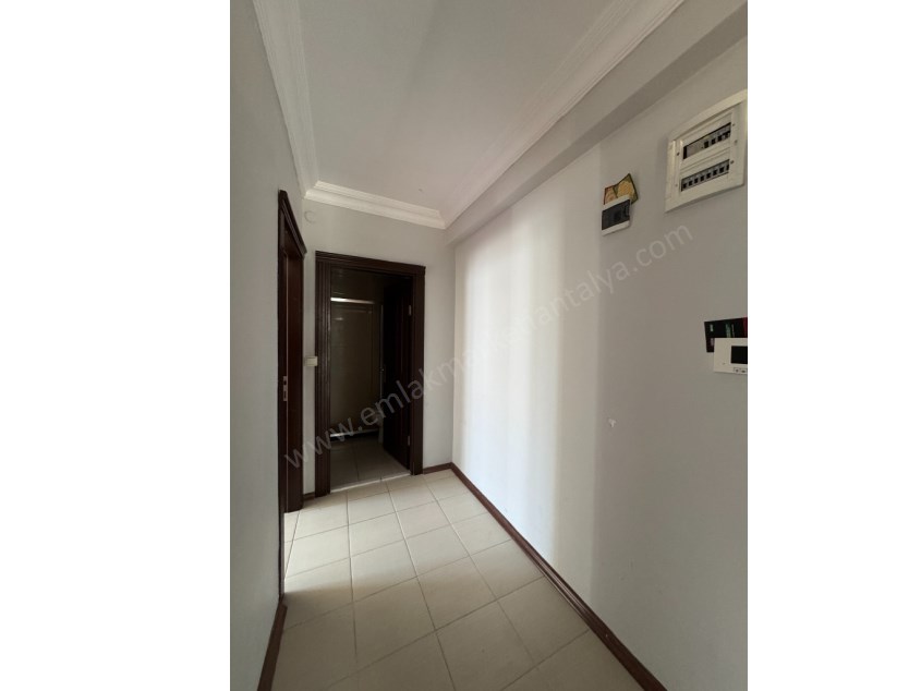 YENİGÜN MRK. KONUM ARAKATTA GENİŞ FIRSAT ASANSÖRLÜ 3+1 DAİRE 