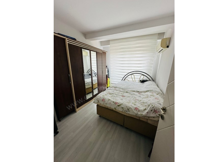 KIZILTOPRAK ŞEHİTLER PARKI YAKINI KATTA FIRSAT 2+1 DAİRE 