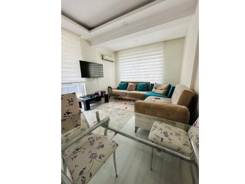 KIZILTOPRAK ŞEHİTLER PARKI YAKINI KATTA FIRSAT 2+1 DAİRE 