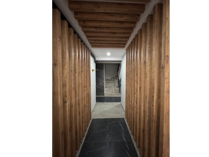 YENİGÜNDE MEVLANA CADDESİ YAKINI LÜKS 1+1 ARAKAT DAİRE