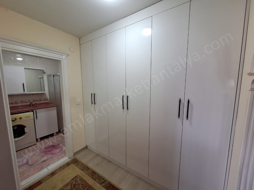5+1 DOĞALGAZLI 2 MUTFAKLI İÇİ YAPILI NET 280 M² DUBLEKS 