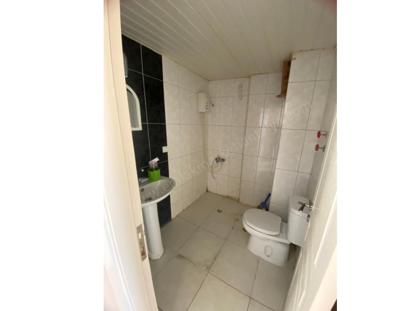 MEVLANA CADDESİ YAKINI 2+1 ARAKAT AYRI MUTFAKLI KİRALIK DAİRE